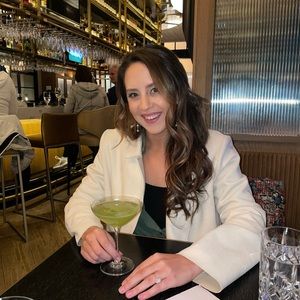 Meet your Posher, Emilie